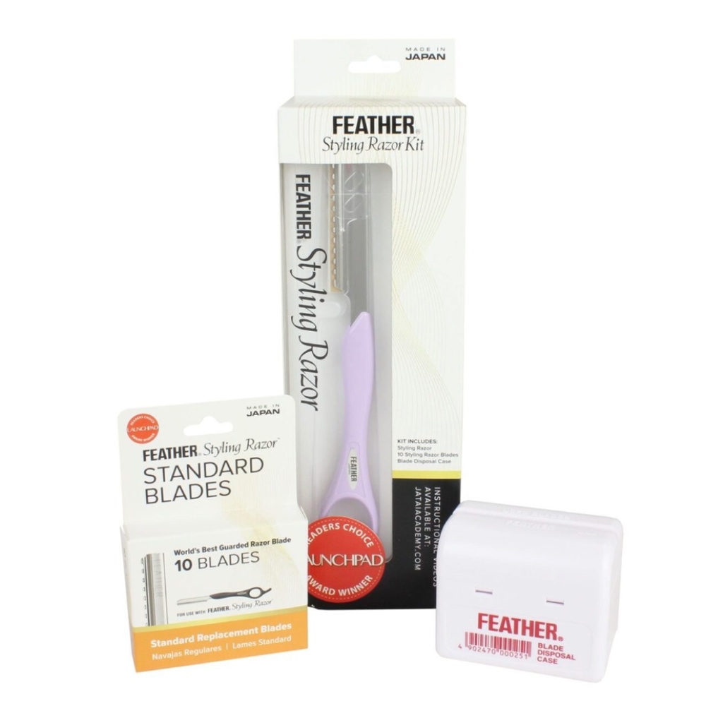 Feather Styling Razor Kit (one recommended by Jayne Matthews Edo Salon)